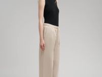 Трикотажные брюки широкого кроя из футера