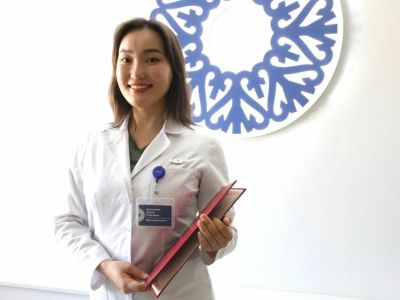 Алена Алексеева стала самым молодым кандидатом медицинских наук по офтальмологии в Якутии