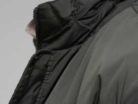 Куртка с искусственным утеплителем и водоотталкивающей пропиткой