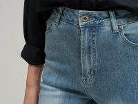 Джинсы bootcut fit