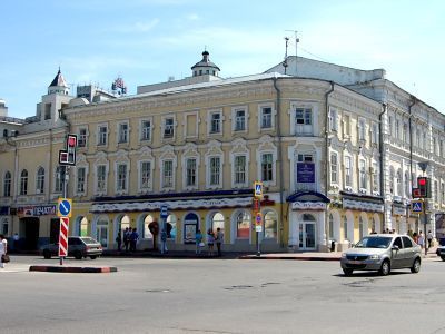 Здание окружного суда, где работал писатель-историк П.Л.Мартынов