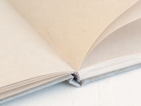 Скетчбук для графики Малевичъ "GrafArt ECO" кофе серый, 14,5x20 см 50 л 150 г