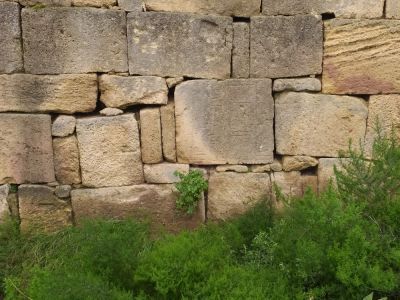 Граффити-строительные знаки