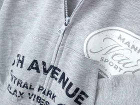 Толстовка на молнии для мальчика