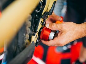 Съемник кареток типа BSA30 Unior 1671.BSA30 (красный)