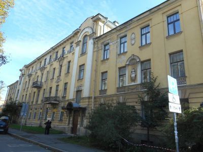 Дом жилой "штатных сотрудников сада"