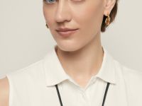 Поло без рукавов приталенного силуэта