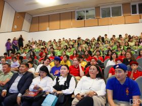 Юные якутяне встретились с космонавтом Олегом Кононенко