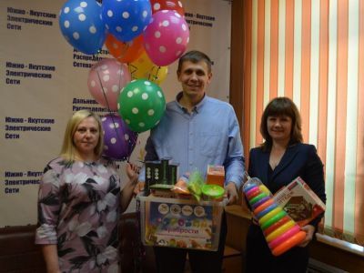 В Южно-Якутских электрических сетях прошла неделя детских акций