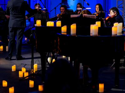 Вивальди. Времена года. Оркестр с роялем при свечах.