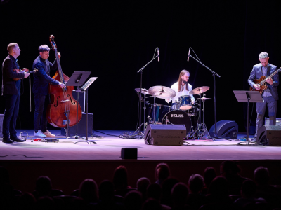 Билеты на Скрипка в джазе. Квартет Ильи Ершова (Дом музыки) / Концерт | Афиша | ИнфоТаймс