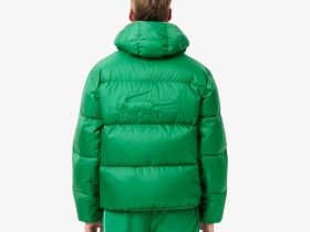 Мужской короткий влагоотталкивающий и ветроустойчивый пуховик Lacoste с капюшоном