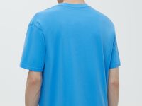 Базовая футболка из хлопка прямого силуэта