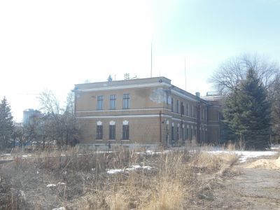 Здание заводоуправления (ныне - производственное объединение "Завод им. М.В. Фрунзе")