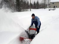 Снегоуборщик DDE ST6560L