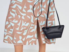 Сумка из натуральной кожи