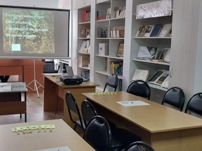 Библиотека села Анучино