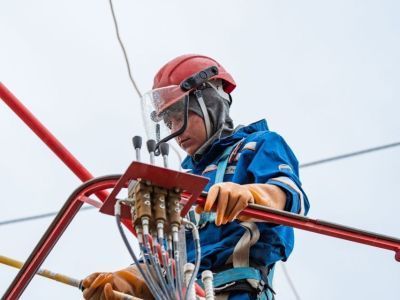 В филиал АО «ДРСК» «Южно-Якутские электрические сети» требуются сотрудники