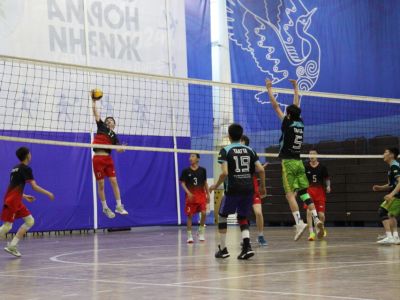 Начались матчи по волейболу Спартакиады учащихся Якутии