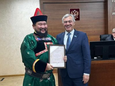 В Ил Тумэне состоялось награждение организационного комитета всероссийской премии «Гордость нации»