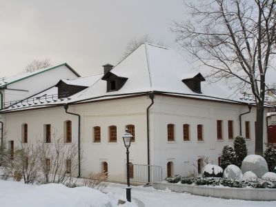 Настоятельский корпус