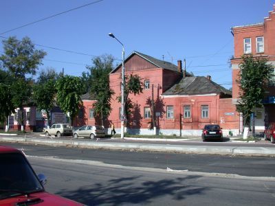 Здание Казенной палаты, где в 1866-1867 гг. служил писатель-сатирик Салтыков-Щедрин Михаил Евграфович