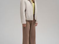 Утепленная куртка с искусственным наполнителем