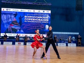 В Якутске выявлены первые победители всероссийских соревнований по танцевальному спорту