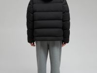 Пуховик с воротником-стойкой и капюшоном