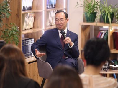 Айсен Николаев: «Жители Якутии не так остро ощутили рост цен на яйца»