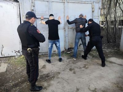 Двое мужчин похитили мобильный из мини-гостиницы и были задержаны «по горячим следам»