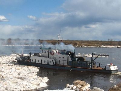 Суда идут за льдом