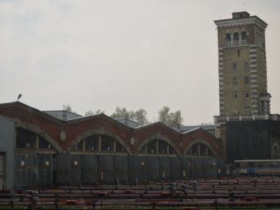Главное здание с диспетчерской башней и станцией метрополитена, 1954 г.