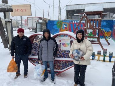 В Якутске проходит экологическая акция «Добрые крышечки»