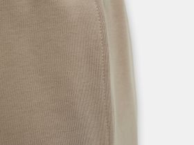 Спортивные брюки свободного кроя