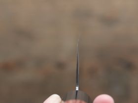 Нож шефа Сантоку Kanetsune, сталь DSR1K6, рукоять pakka wood