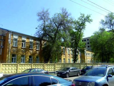 Здание казарм для одиночной роты арестантов