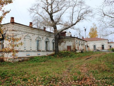 Здание главного корпуса