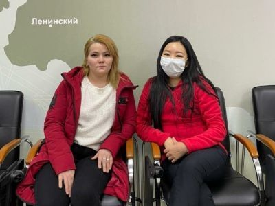 Фонд “Семья для ребенка” помог получить квартиру выпускнице Детского дома Алдана