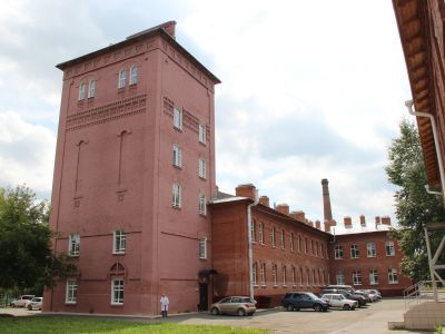 Башня водонапорная, служебный корпус