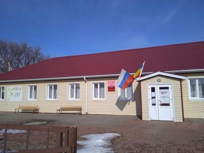 Большенаполовский клуб