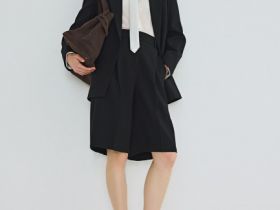 Блузка из жатого шифона с галстуком, Белый