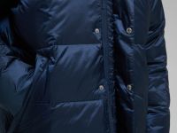 Пуховое полупальто с воротником-стойкой