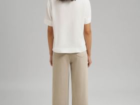 Легкая блузка на пуговицах