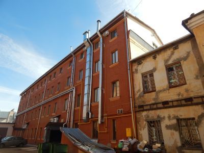 Общественное здание