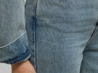 Расклешенные джинсы с высокой посадкой