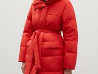 Утепленное пальто с поясом