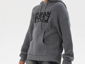 Джемпер трикотажный для мальчиков