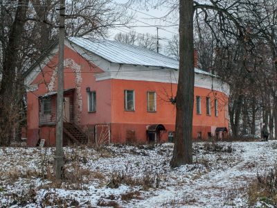 Флигель северный овальный