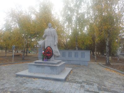 Обелиск воинам-односельчанам, погибшим в 1941 - 1945 гг.